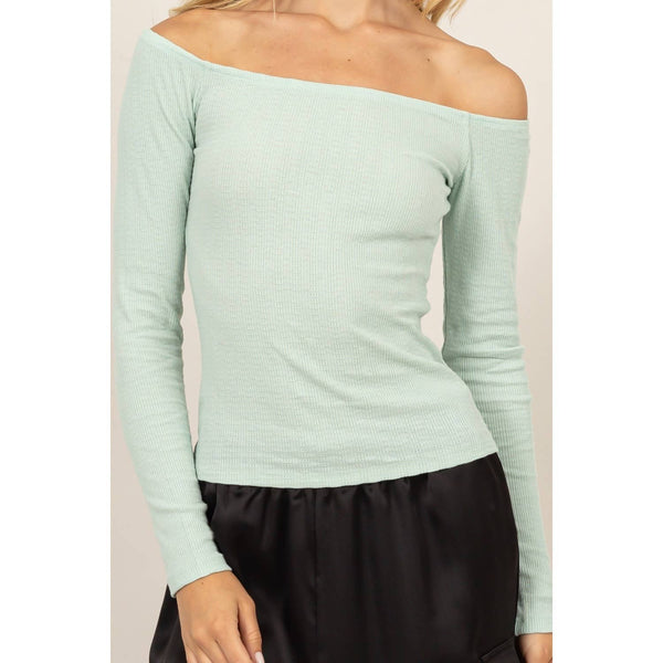 OFF-THE-SHOULDER LONG SLEEVE TOP