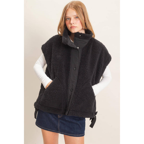 Sherpa Vest With Snap Closure