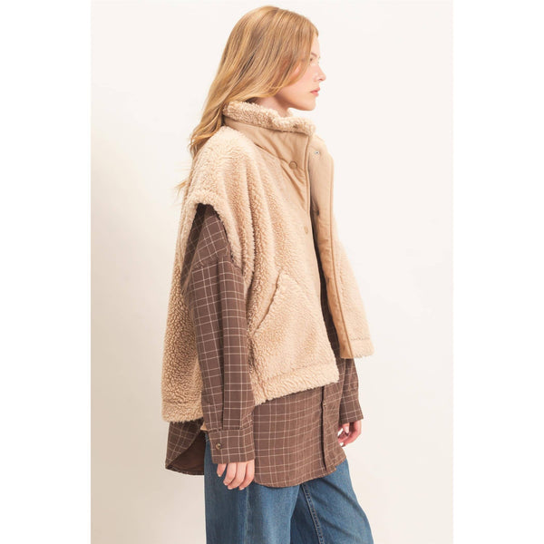 Sherpa Vest With Snap Closure