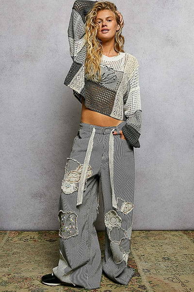Shell Patch Stripe Weave Thin Sweater Cropped Top